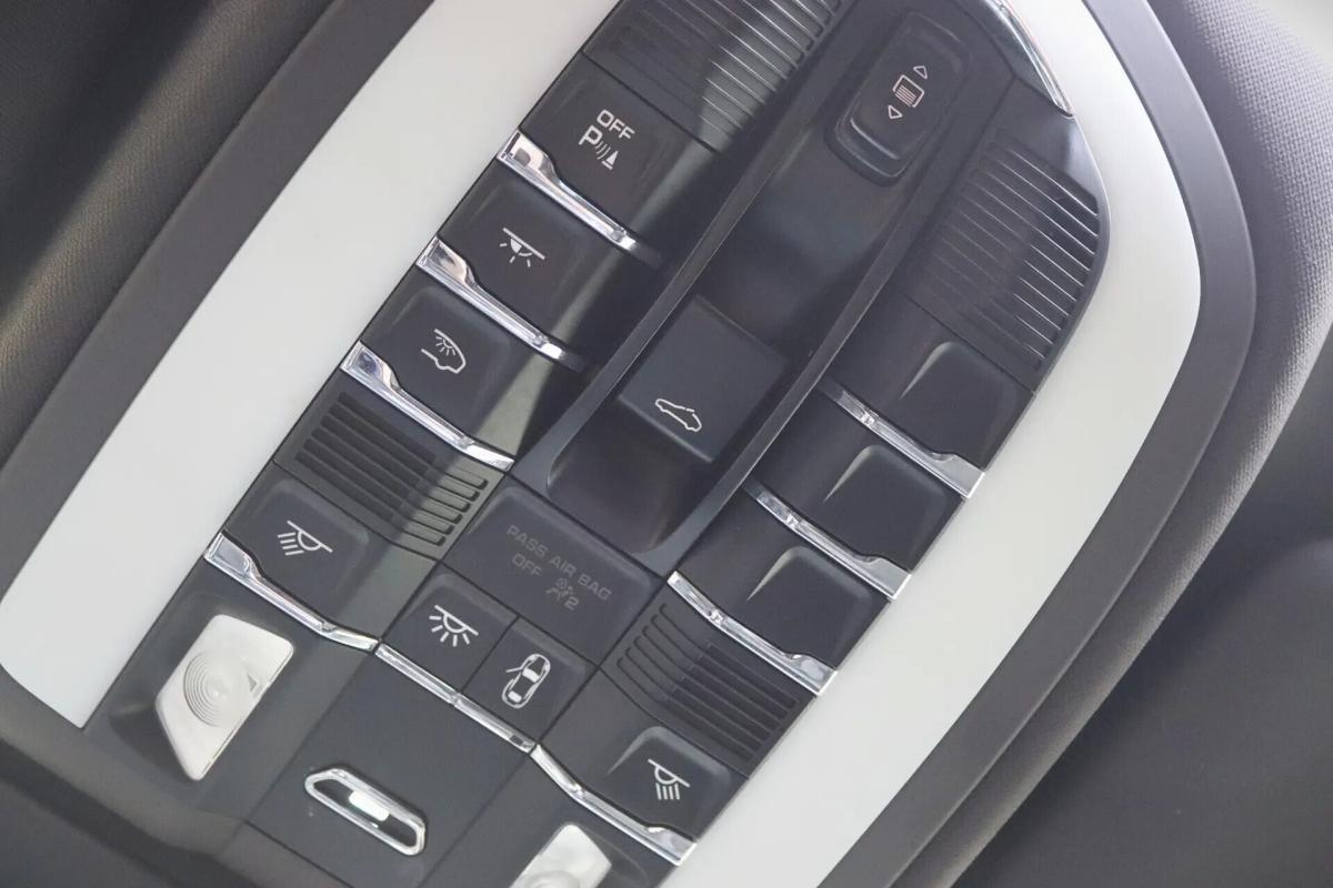 porsche-cayenne-2015-hibrido-a-gasolina-2995cc