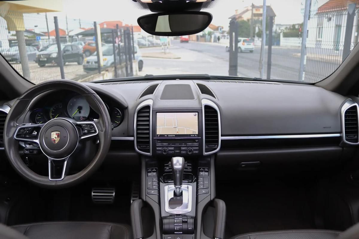 porsche-cayenne-2015-hibrido-a-gasolina-2995cc