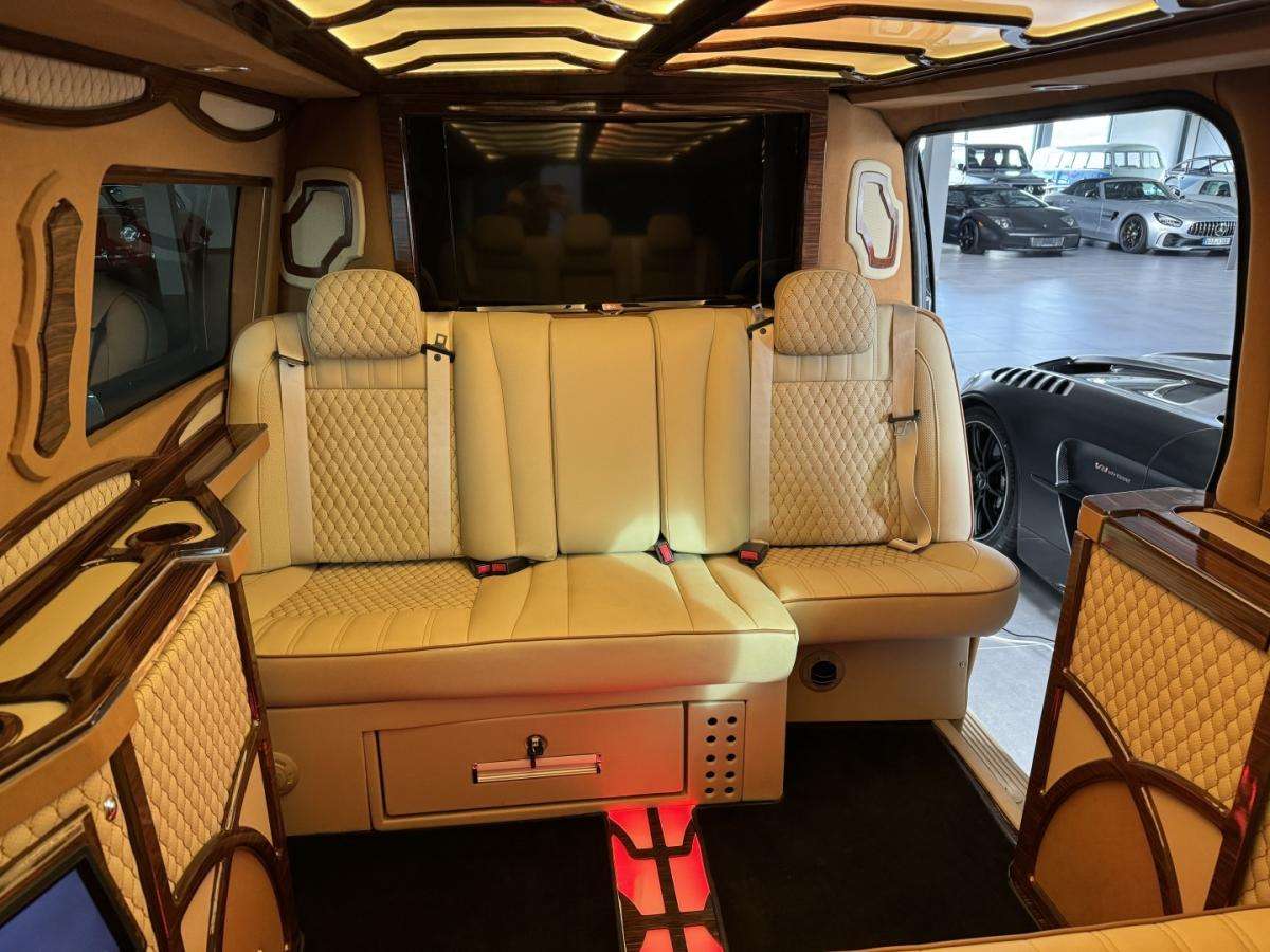 mercedes-benz-vito-tourer-2015-diesel-2143cc