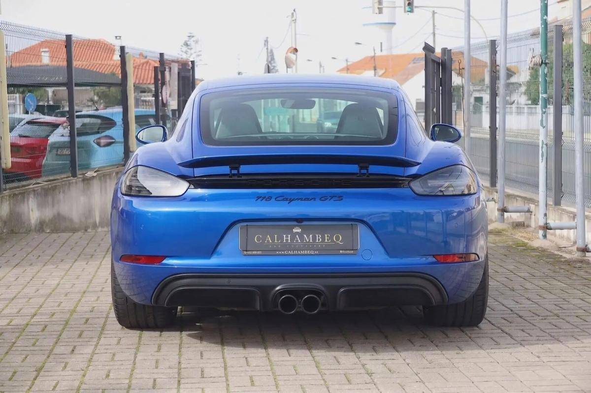 porsche-718-2018-gasolina-2497cc