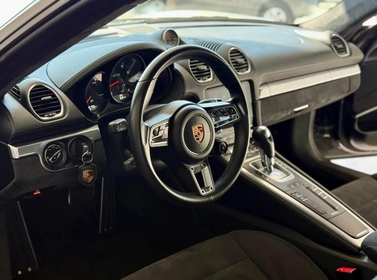 porsche-718-2018-gasolina-2497cc