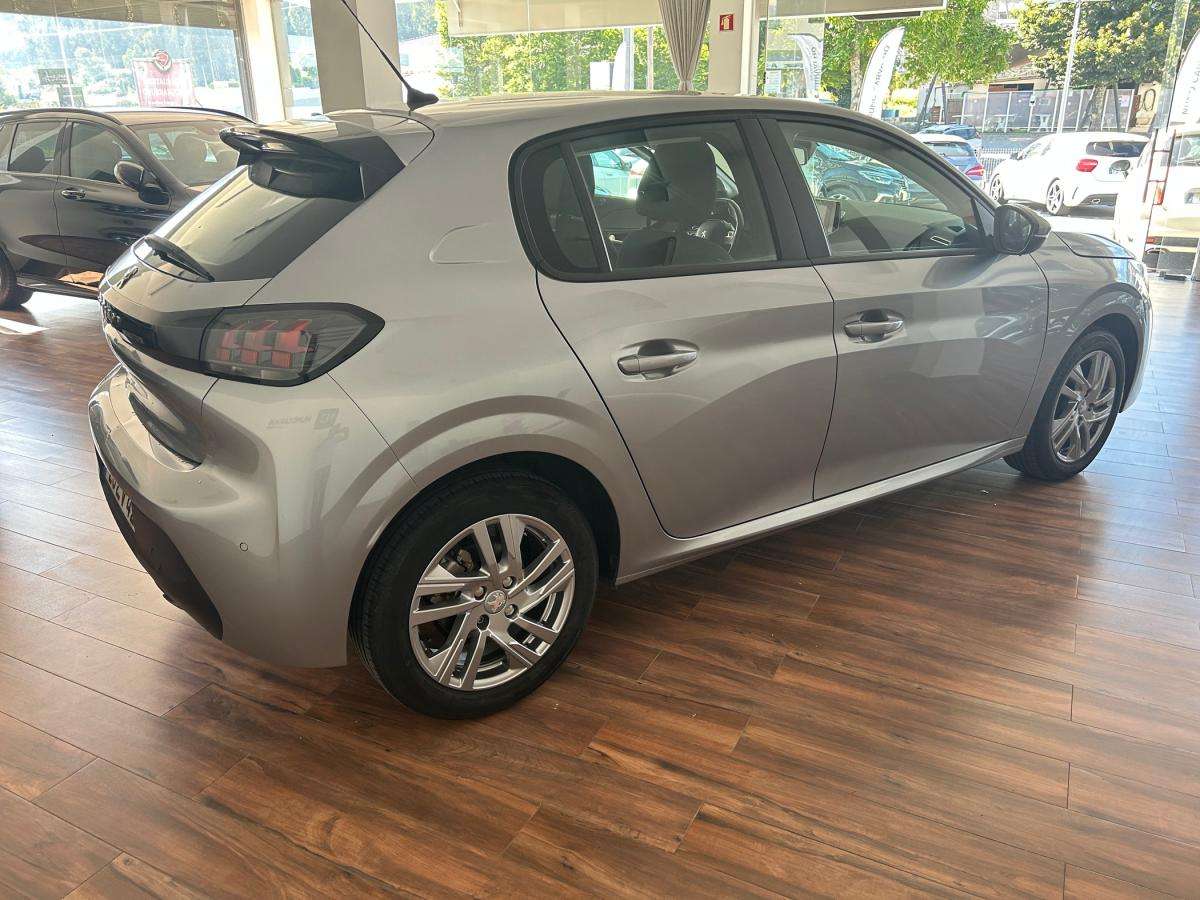 peugeot-208-2020-gasolina-1199cc