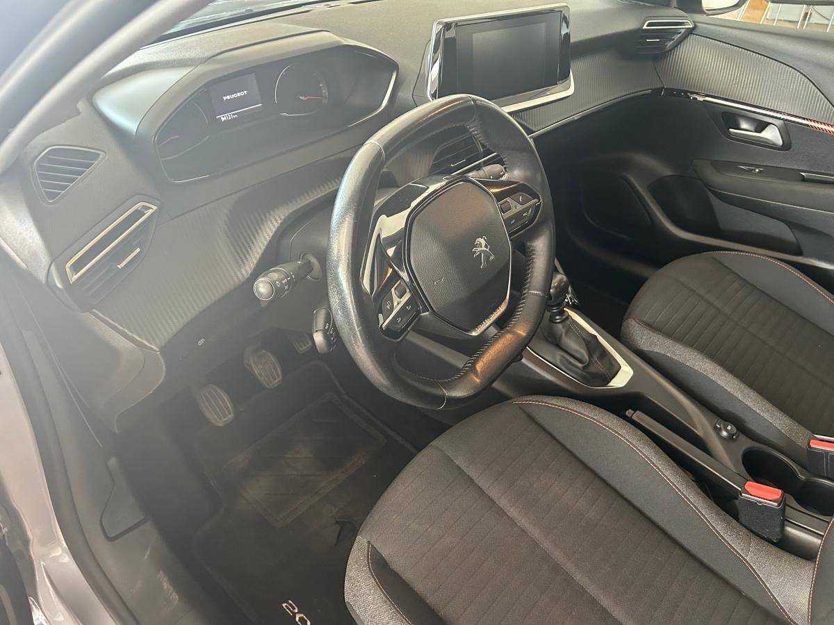 peugeot-208-2020-gasolina-1199cc