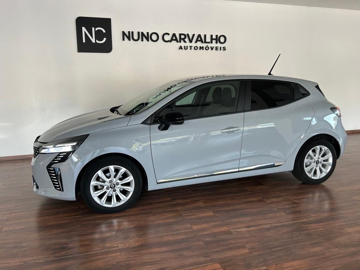 renault-clio-2024-gasolina-999cc