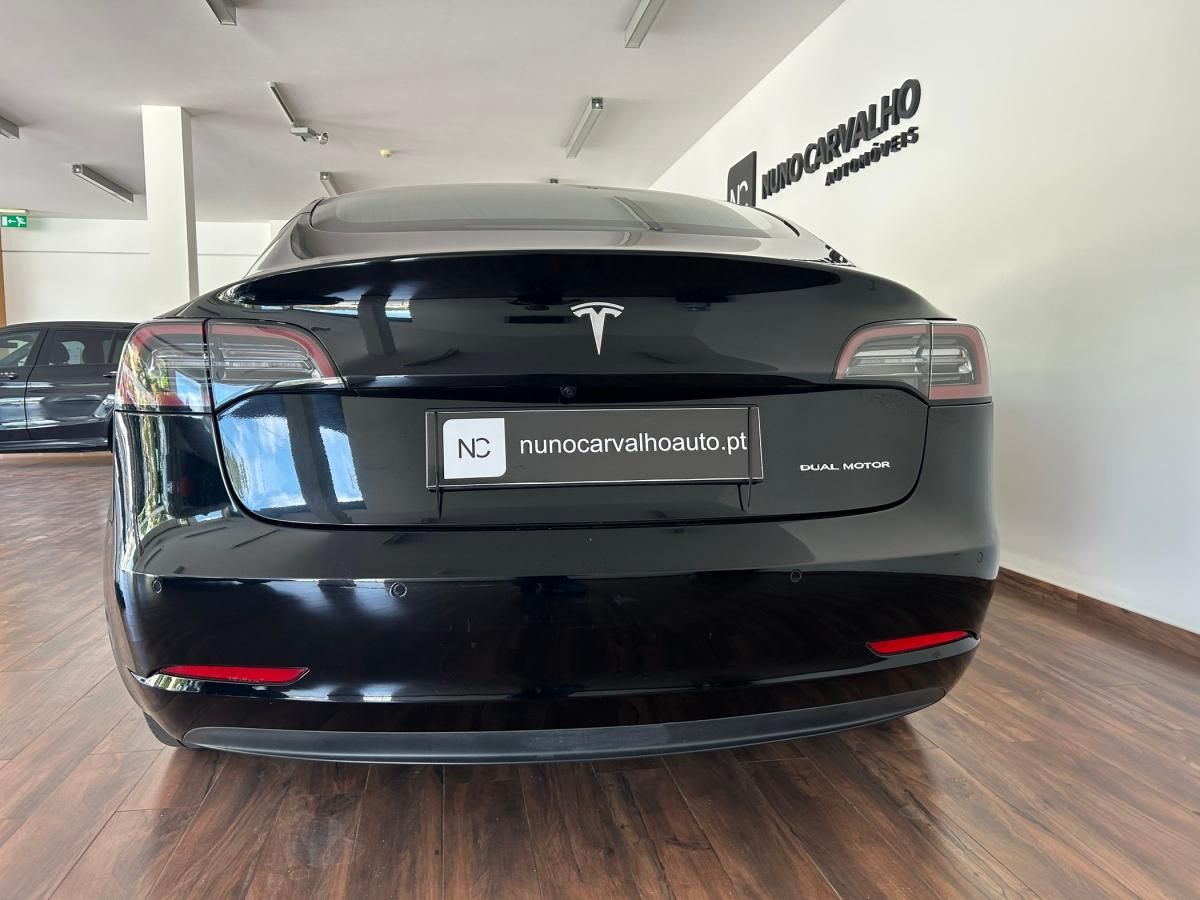 tesla-model-3-2019-eletrico-0cc