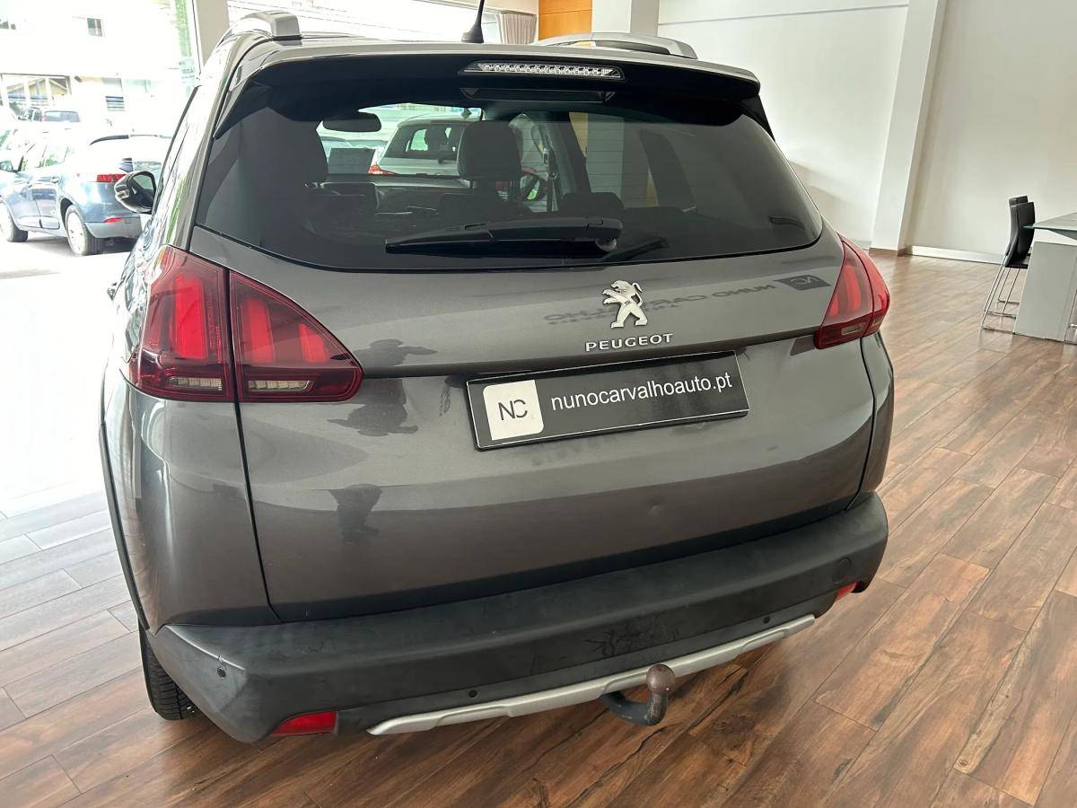 peugeot-2008-2017-gasolina-1199cc