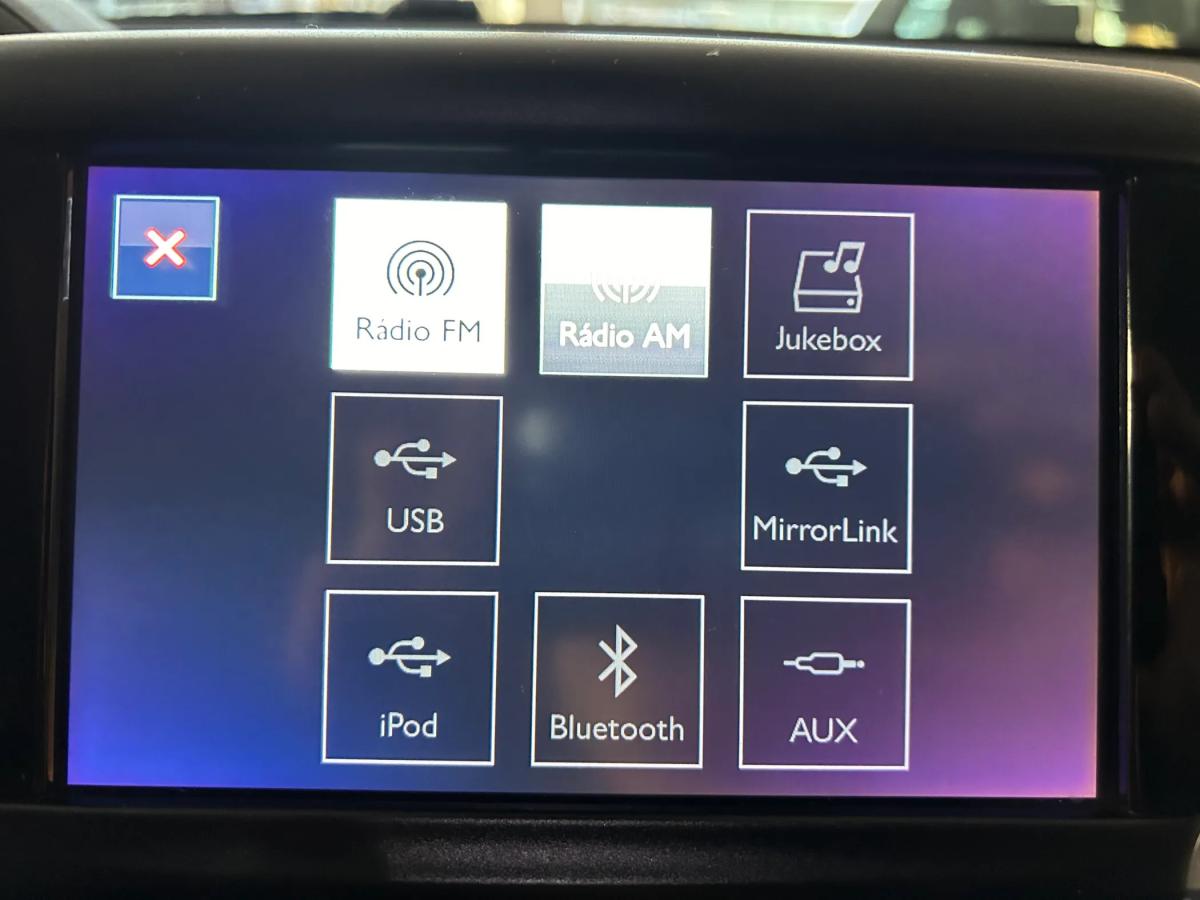 peugeot-2008-2017-gasolina-1199cc
