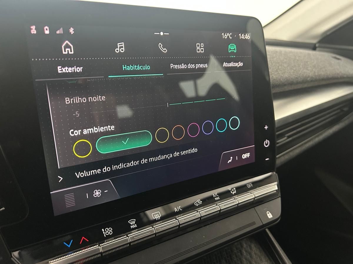 renault-megane-2022-eletrico-0cc