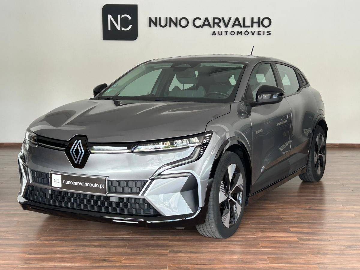 renault-megane-2022-eletrico-0cc