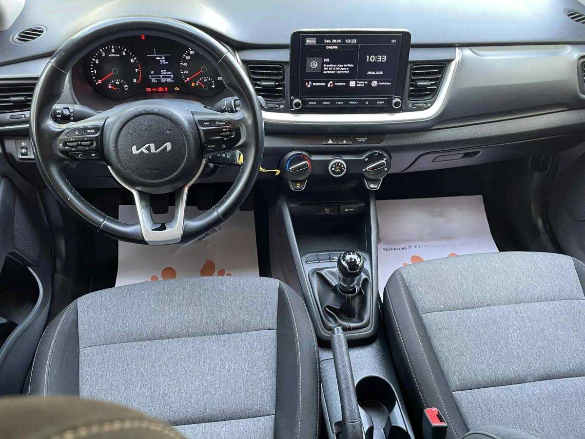 kia-stonic-2022-gasolina-1197cc