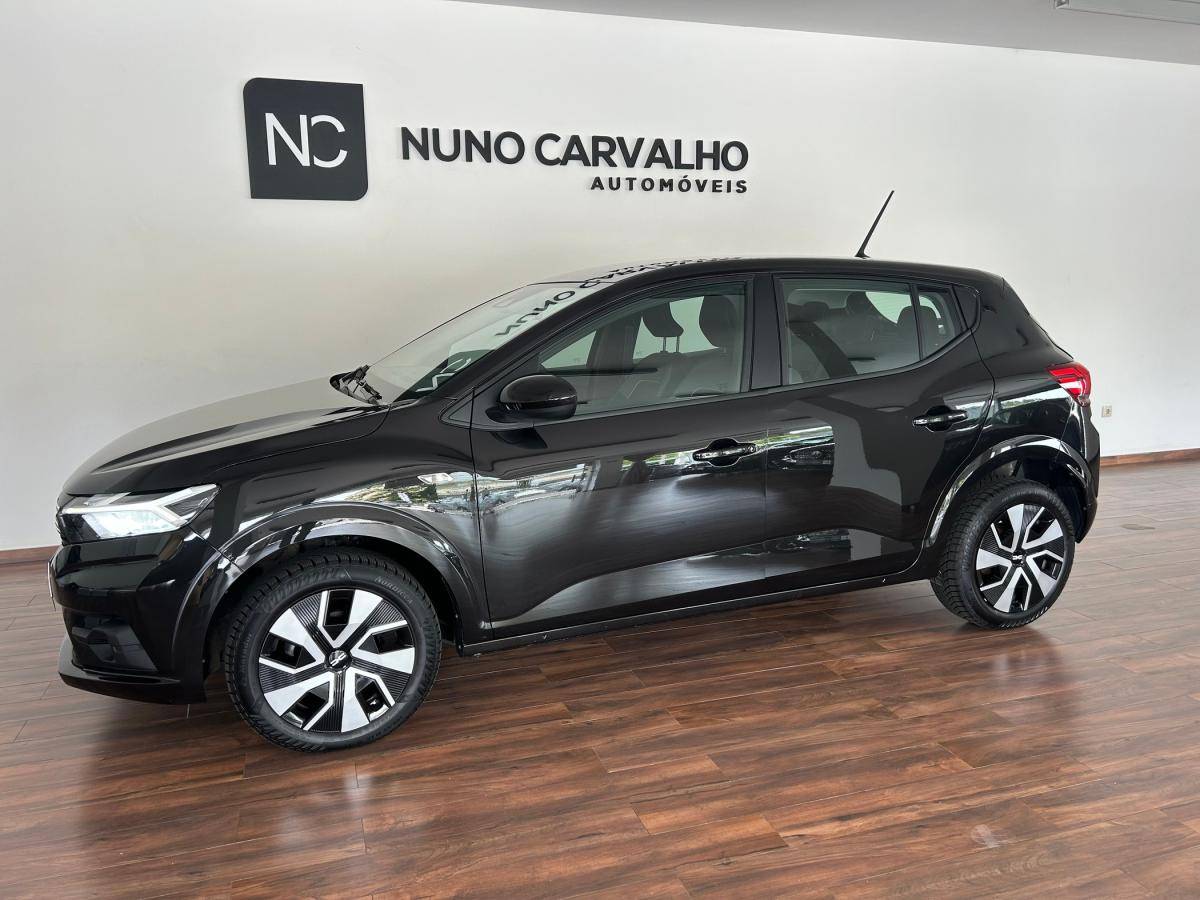 dacia-sandero-2025-gasolina-999cc