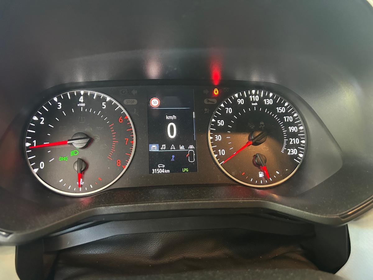 renault-clio-2023-gpl-999cc