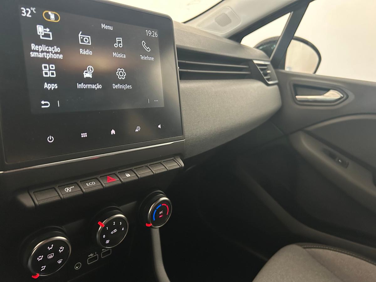 renault-clio-2024-gasolina-999cc
