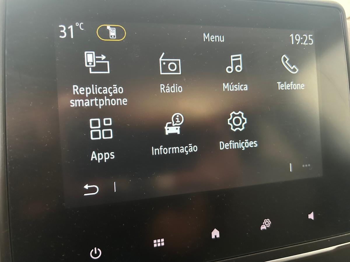 renault-clio-2024-gasolina-999cc
