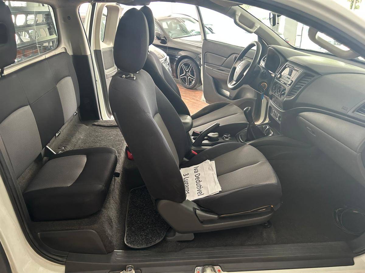 mitsubishi-l200-2016-diesel-2442cc