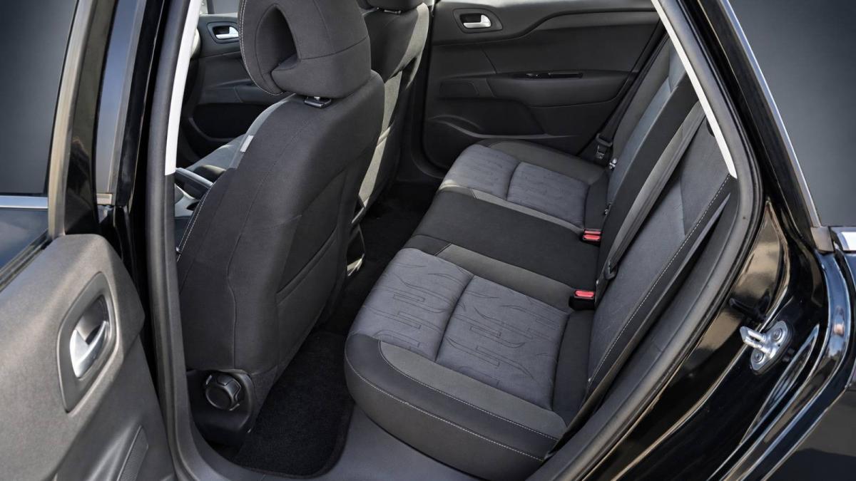 citroen-c4-2014-diesel-1560cc