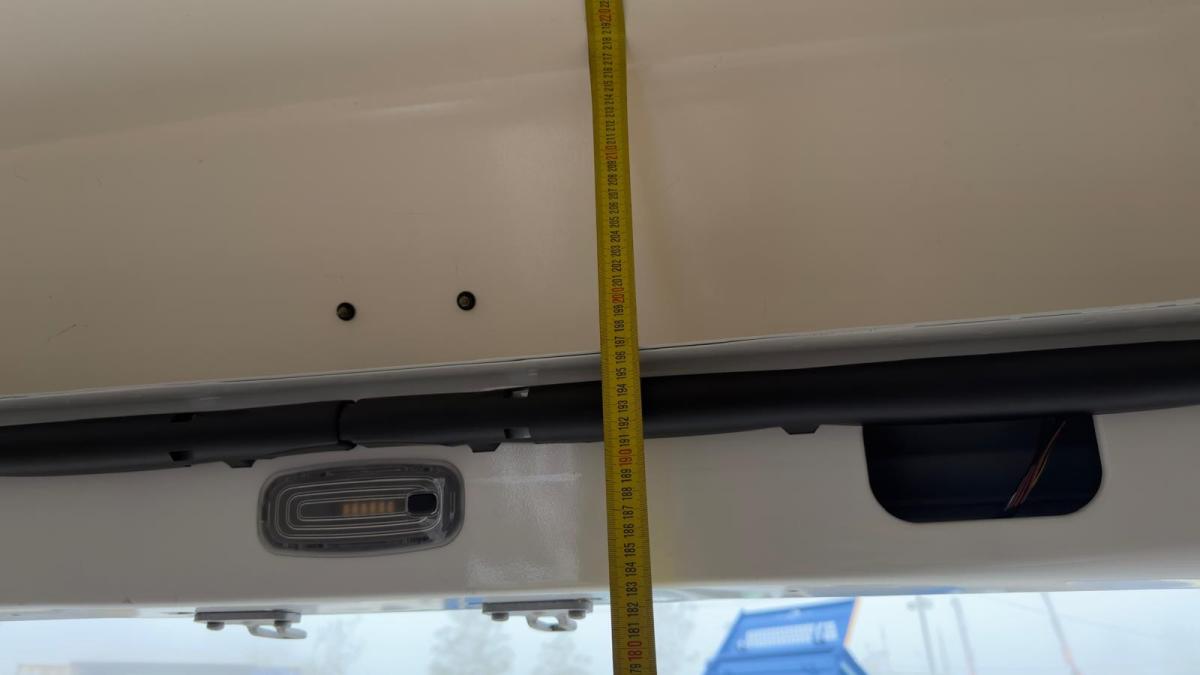 mercedes-benz-sprinter-2022-diesel-1950cc