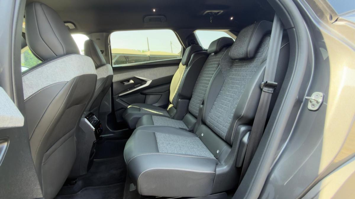 peugeot-5008-2025-gasolina-1199cc