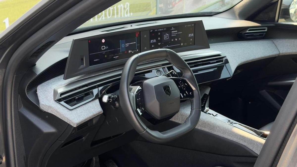 peugeot-5008-2025-gasolina-1199cc
