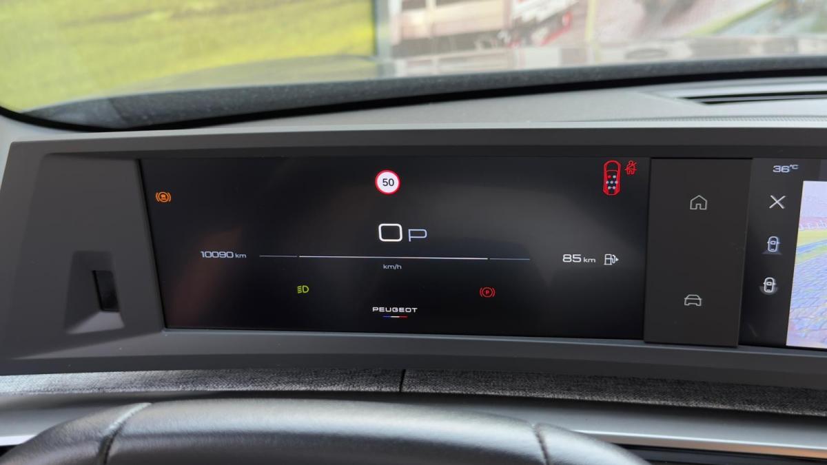 peugeot-5008-2025-gasolina-1199cc