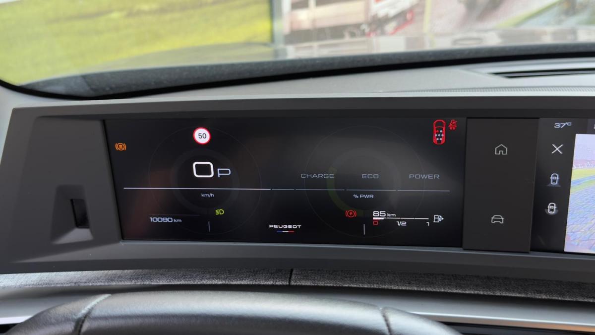 peugeot-5008-2025-gasolina-1199cc
