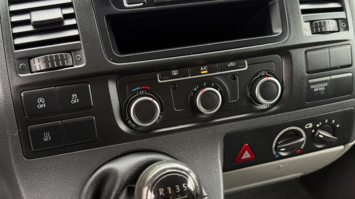 volkswagen-transporter-2014-diesel-1968cc