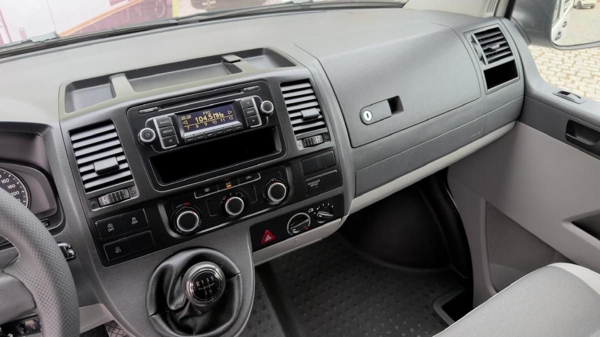 volkswagen-transporter-2014-diesel-1968cc