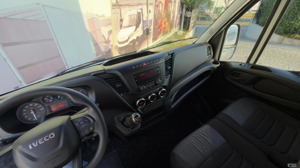 iveco-daily-2022-diesel-2998cc