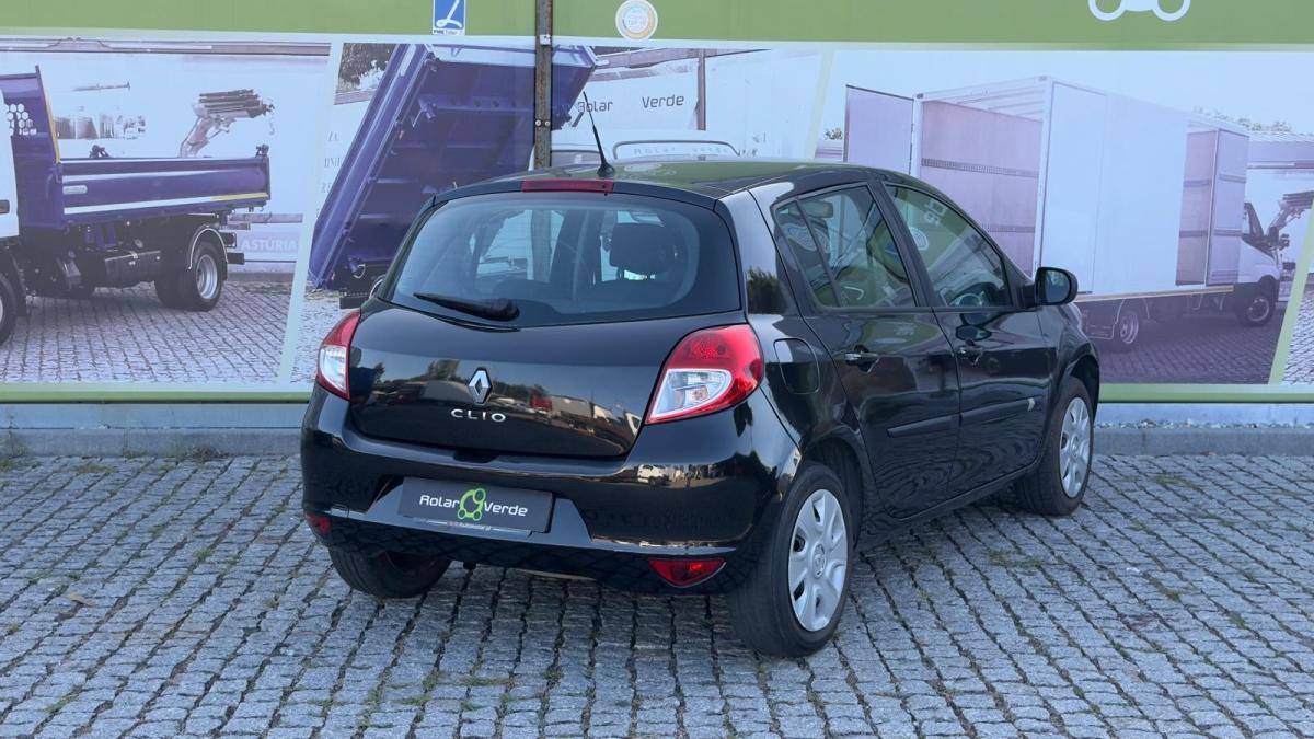 renault-clio-2009-gasolina-1149cc