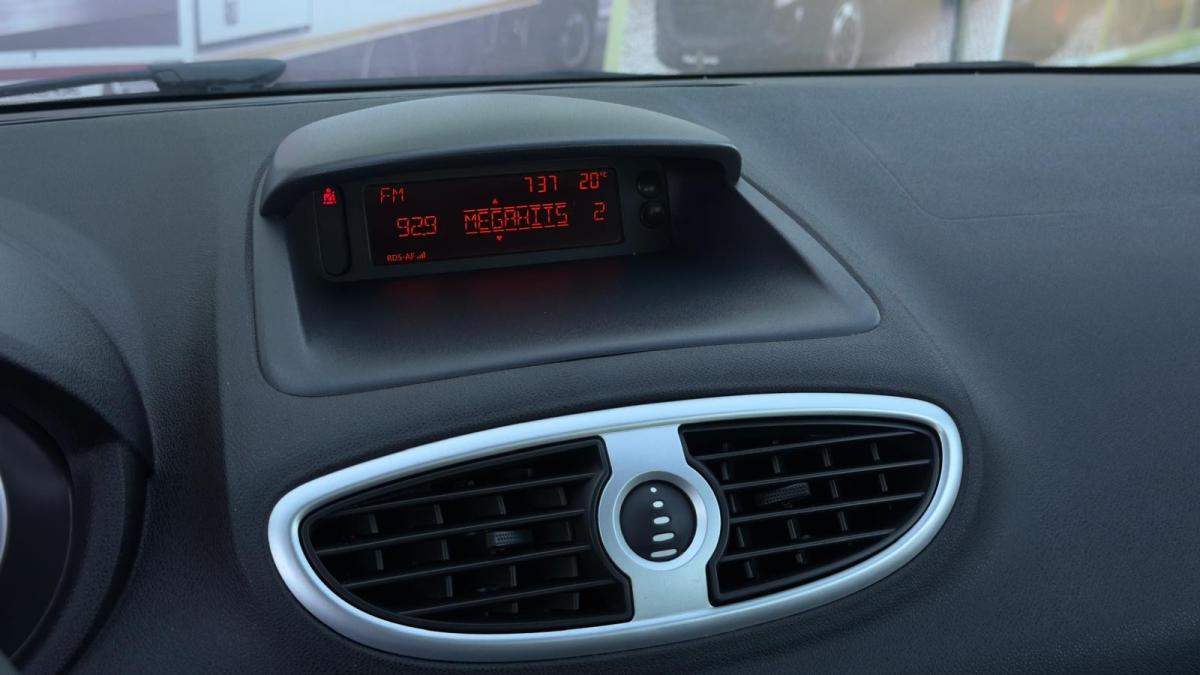 renault-clio-2009-gasolina-1149cc
