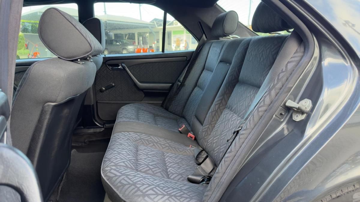 mercedes-benz-classe-c-1995-diesel-2497cc