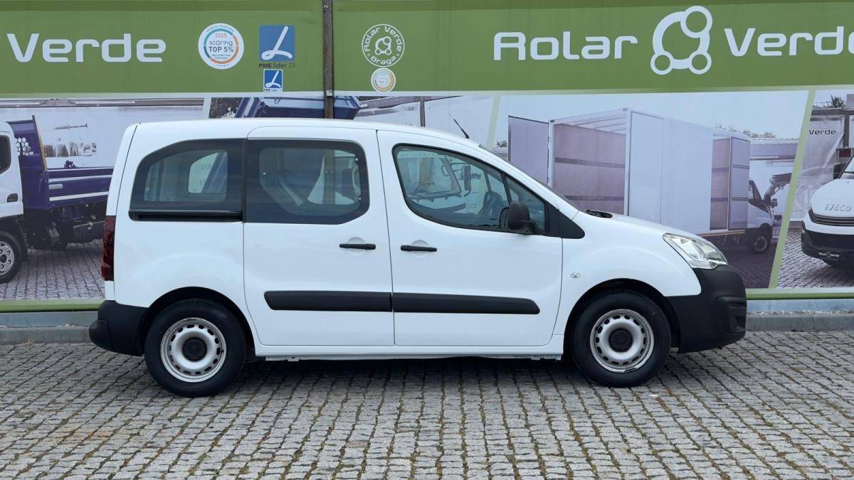 peugeot-partner-2018-diesel-1560cc