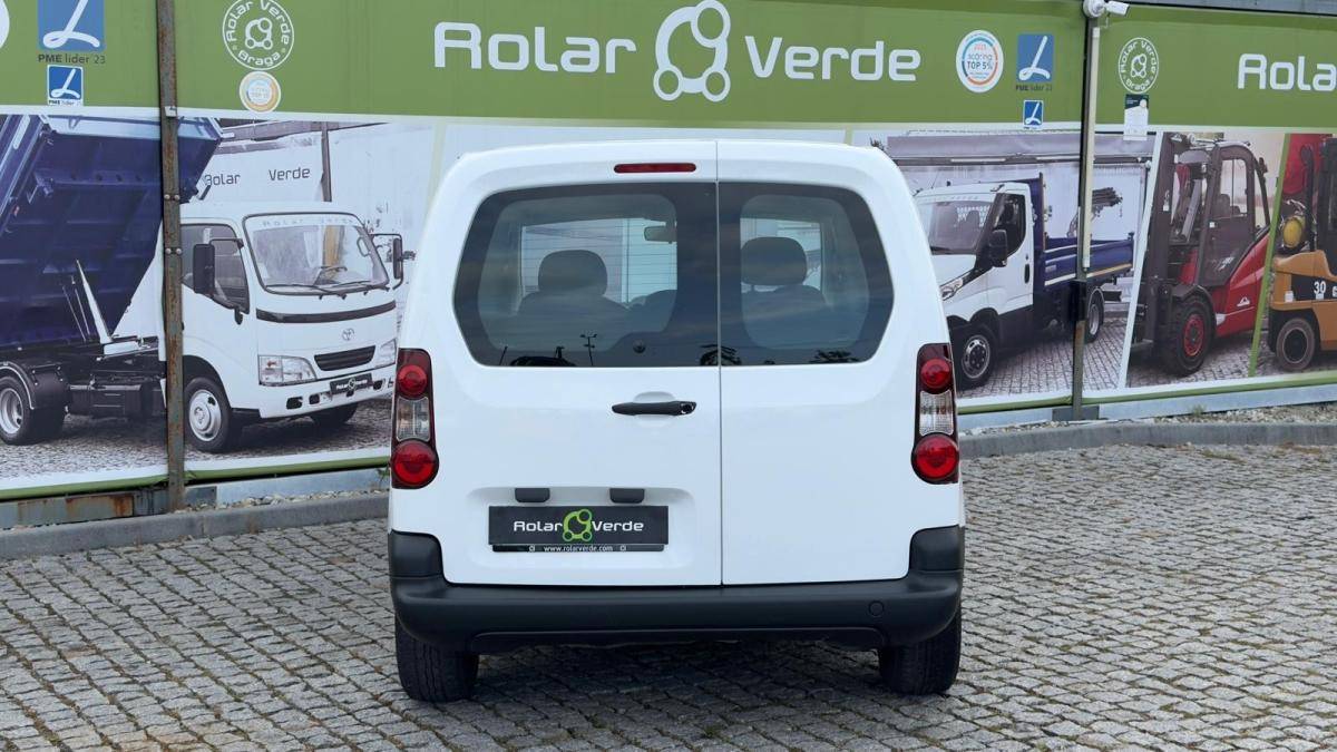 peugeot-partner-2018-diesel-1560cc