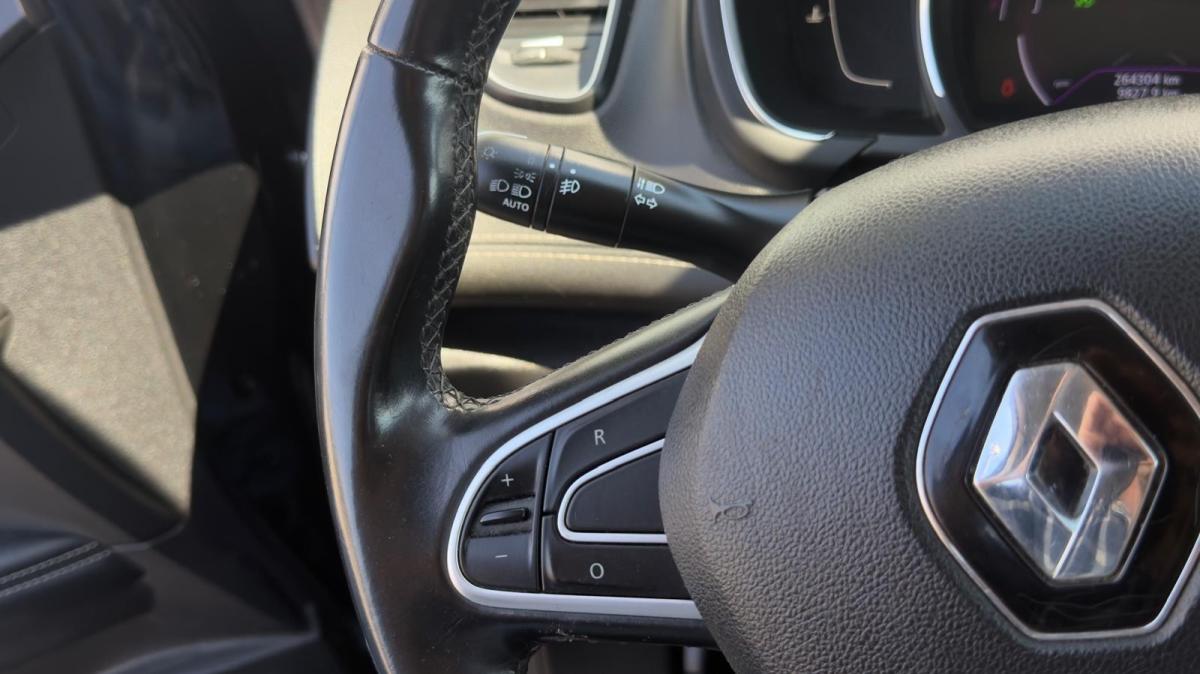renault-scenic-2018-diesel-1461cc