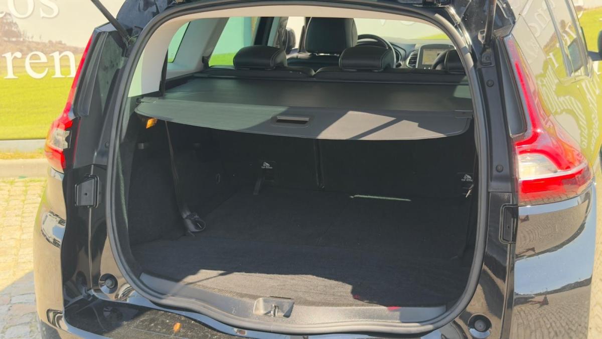 renault-scenic-2018-diesel-1461cc