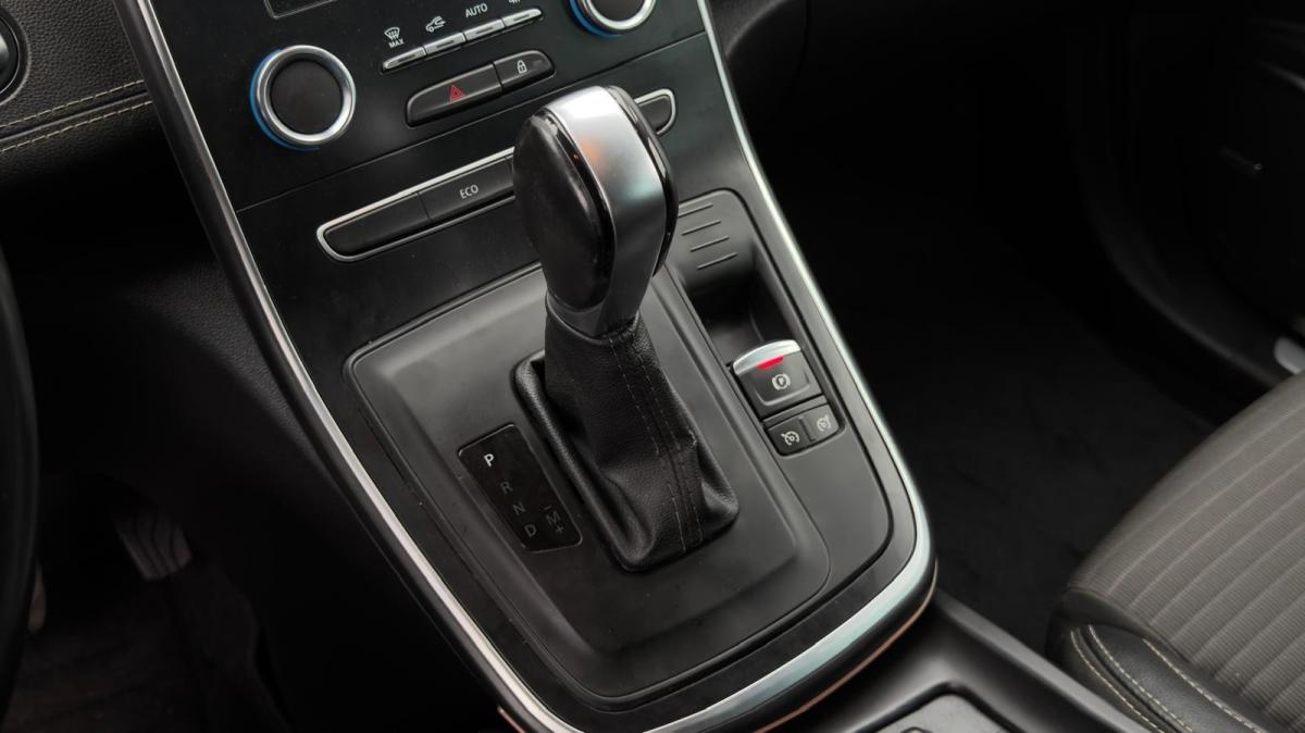 renault-scenic-2018-diesel-1461cc