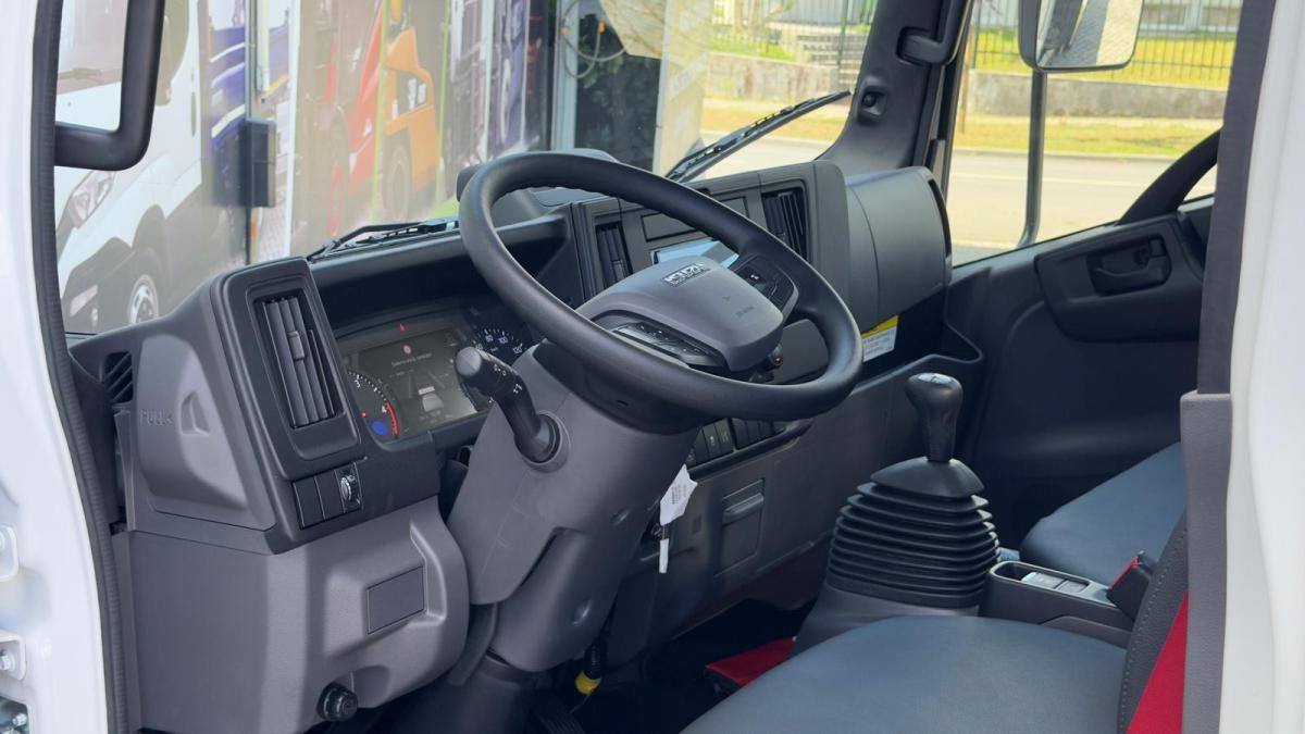 isuzu-nlr-2026-diesel-2999cc