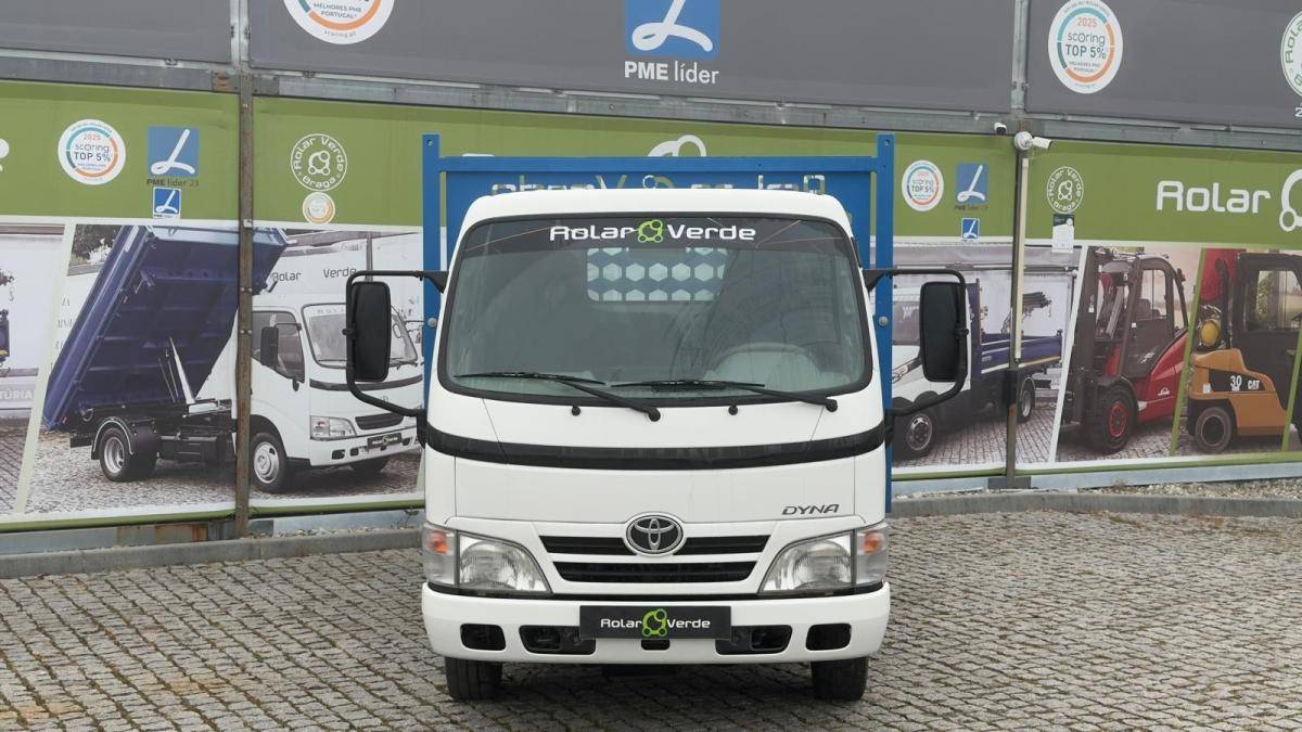 toyota-dyna-2010-diesel-2982cc