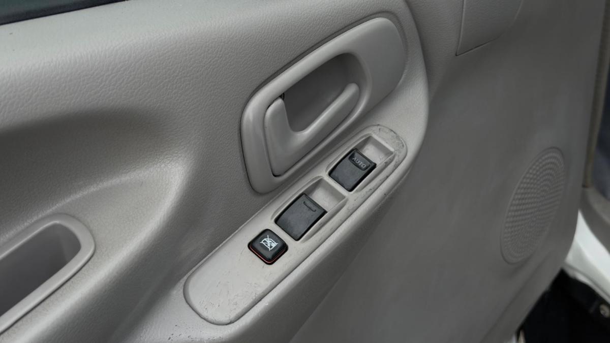 toyota-dyna-2010-diesel-2982cc