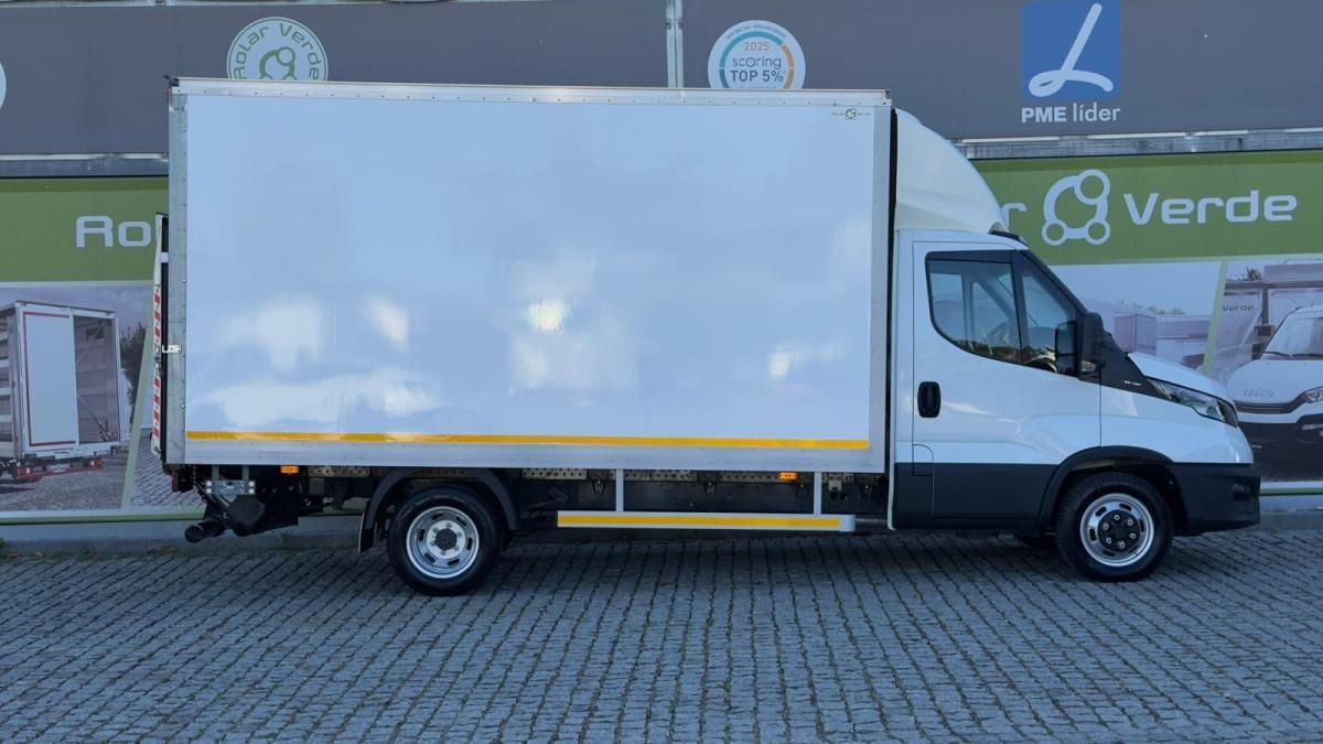iveco-daily-2021-diesel-2998cc