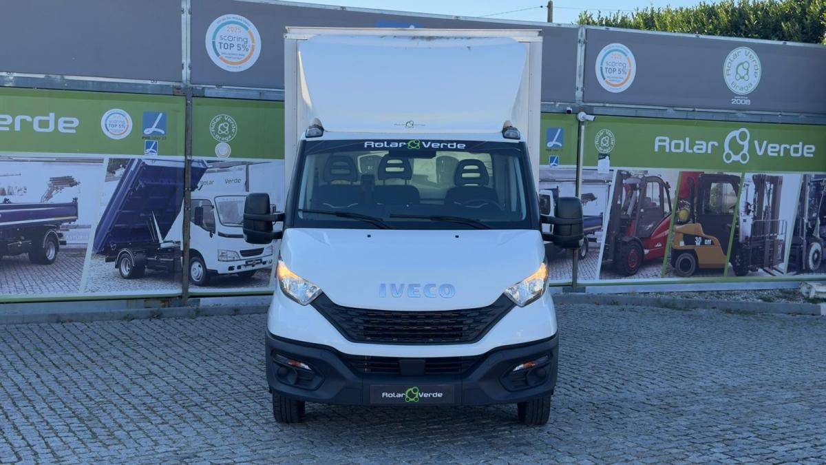 iveco-daily-2021-diesel-2998cc