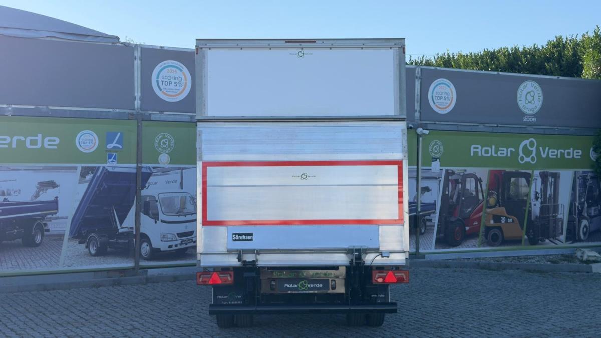 iveco-daily-2021-diesel-2998cc