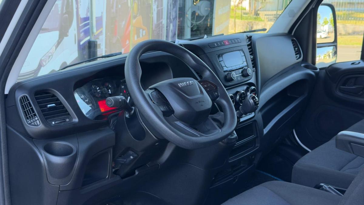 iveco-daily-2021-diesel-2998cc