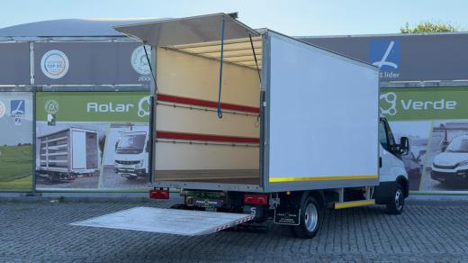 iveco-daily-2021-diesel-2998cc