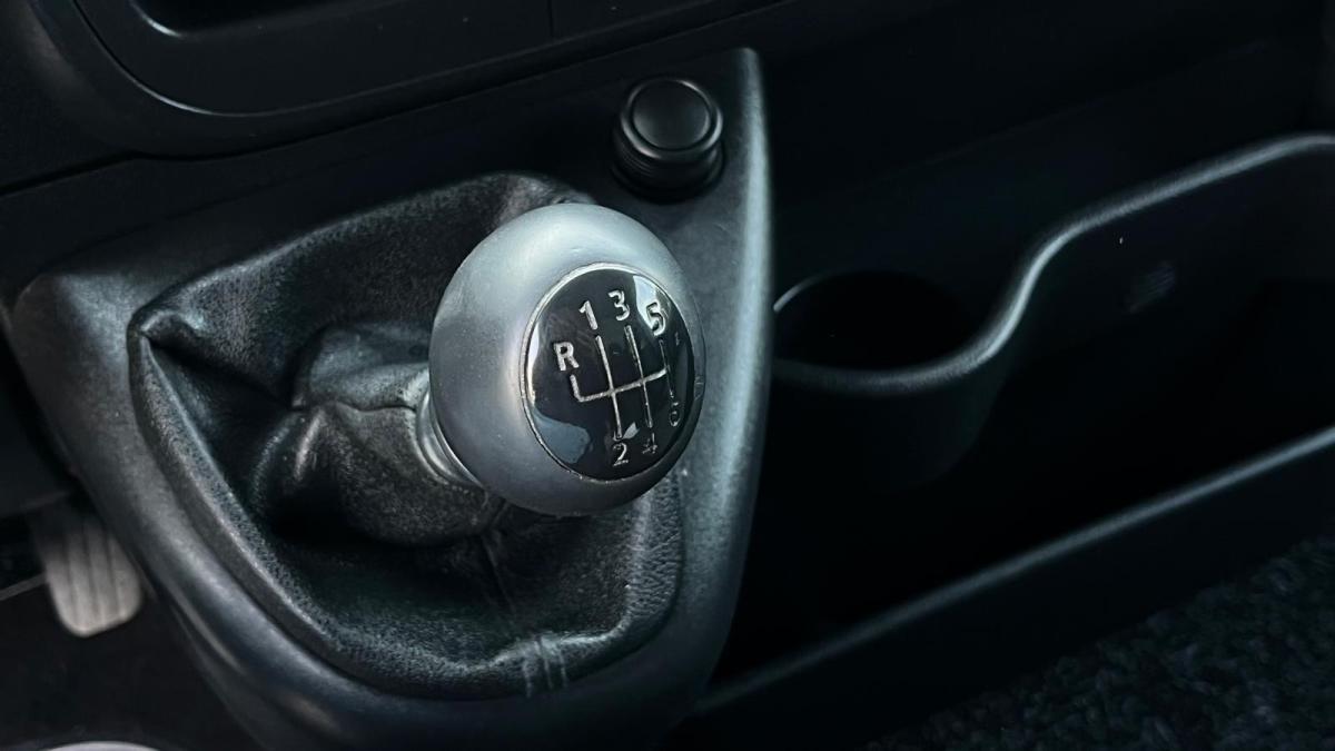 renault-master-2012-diesel-2299cc