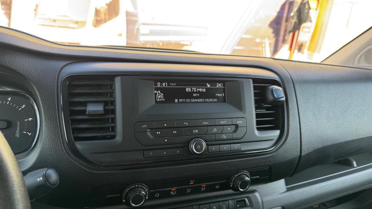 fiat-scudo-2023-diesel-1499cc