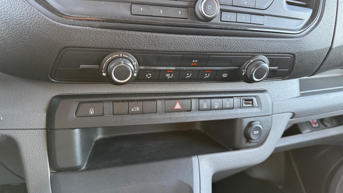fiat-scudo-2023-diesel-1499cc