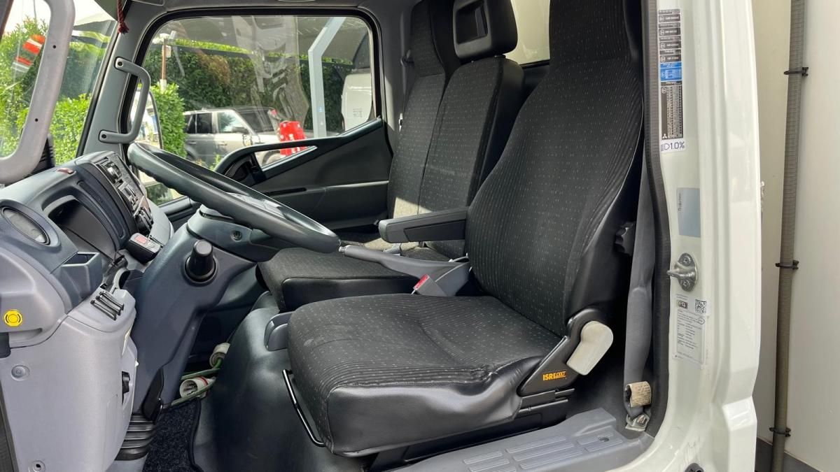 mitsubishi-canter-2016-diesel-2998cc