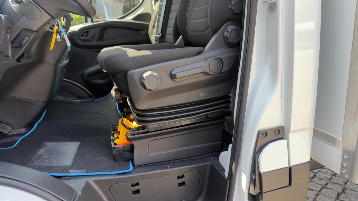 iveco-daily-2026-diesel-2998cc
