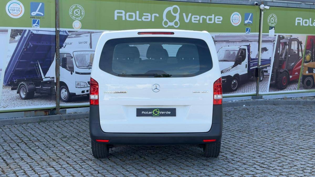 mercedes-benz-vito-2017-diesel-1598cc